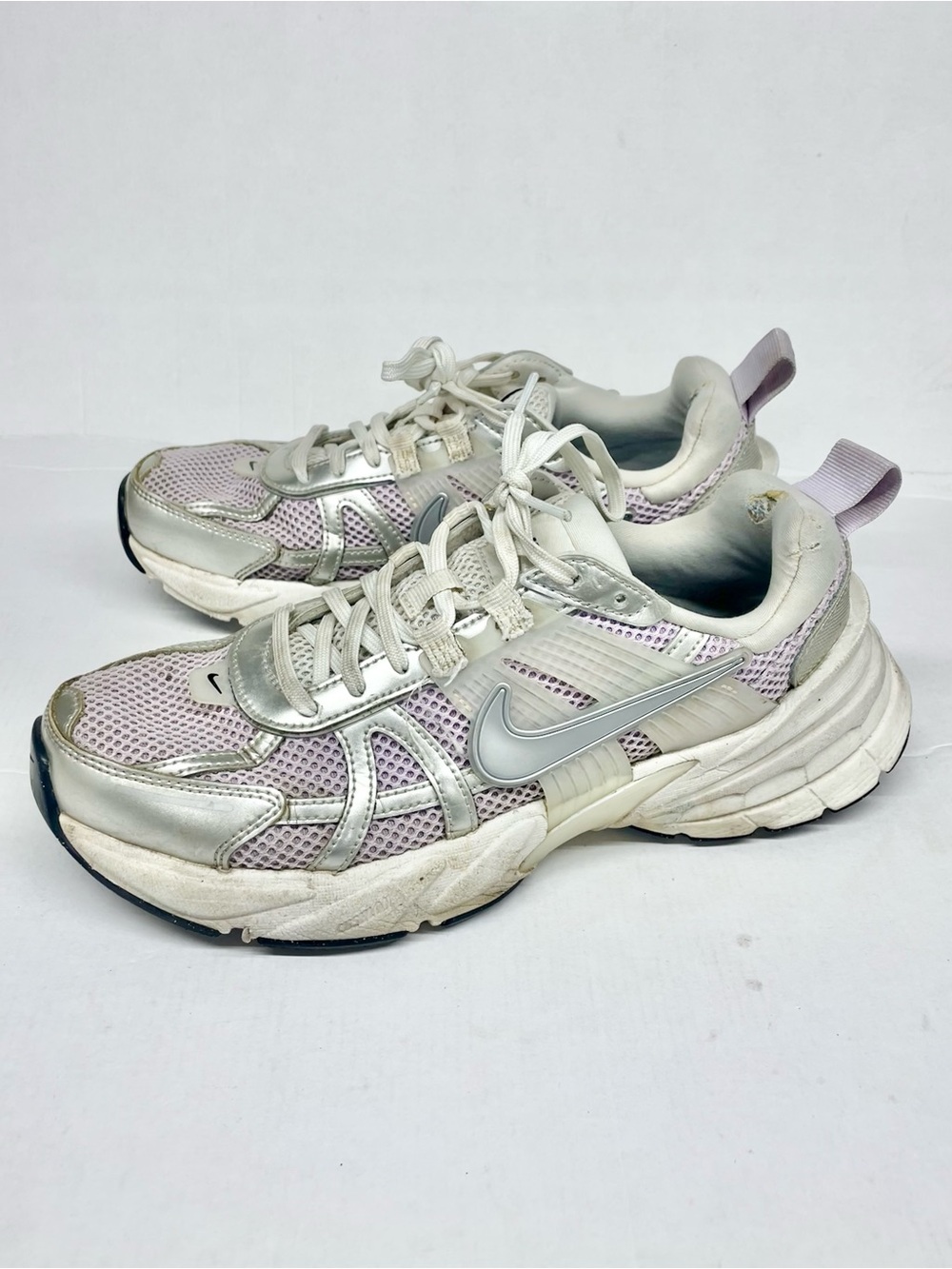 Nike V2K Women's Silver and Light Purple Mesh Running Sneakers